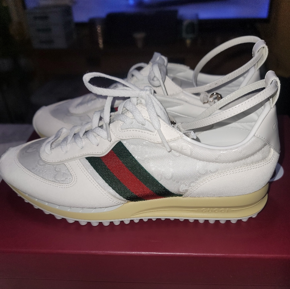 🔥Gucci Re-Motion White Sneakers with Green & Red Web Stripe (AUTHENIC)